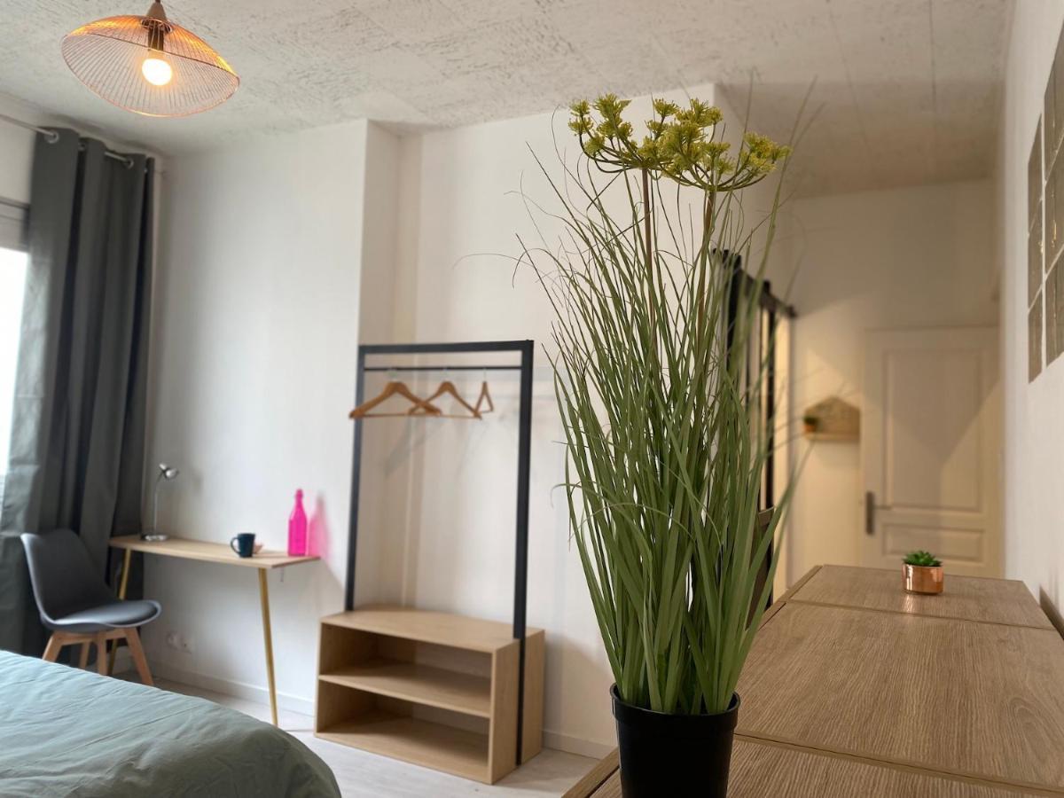 La Maison D'Angelique - Colocation Hoteliere A 150M Gare Tgv- Grande Cuisine Equipee & Salon - Fibre - Netflix นีออร์ ภายนอก รูปภาพ