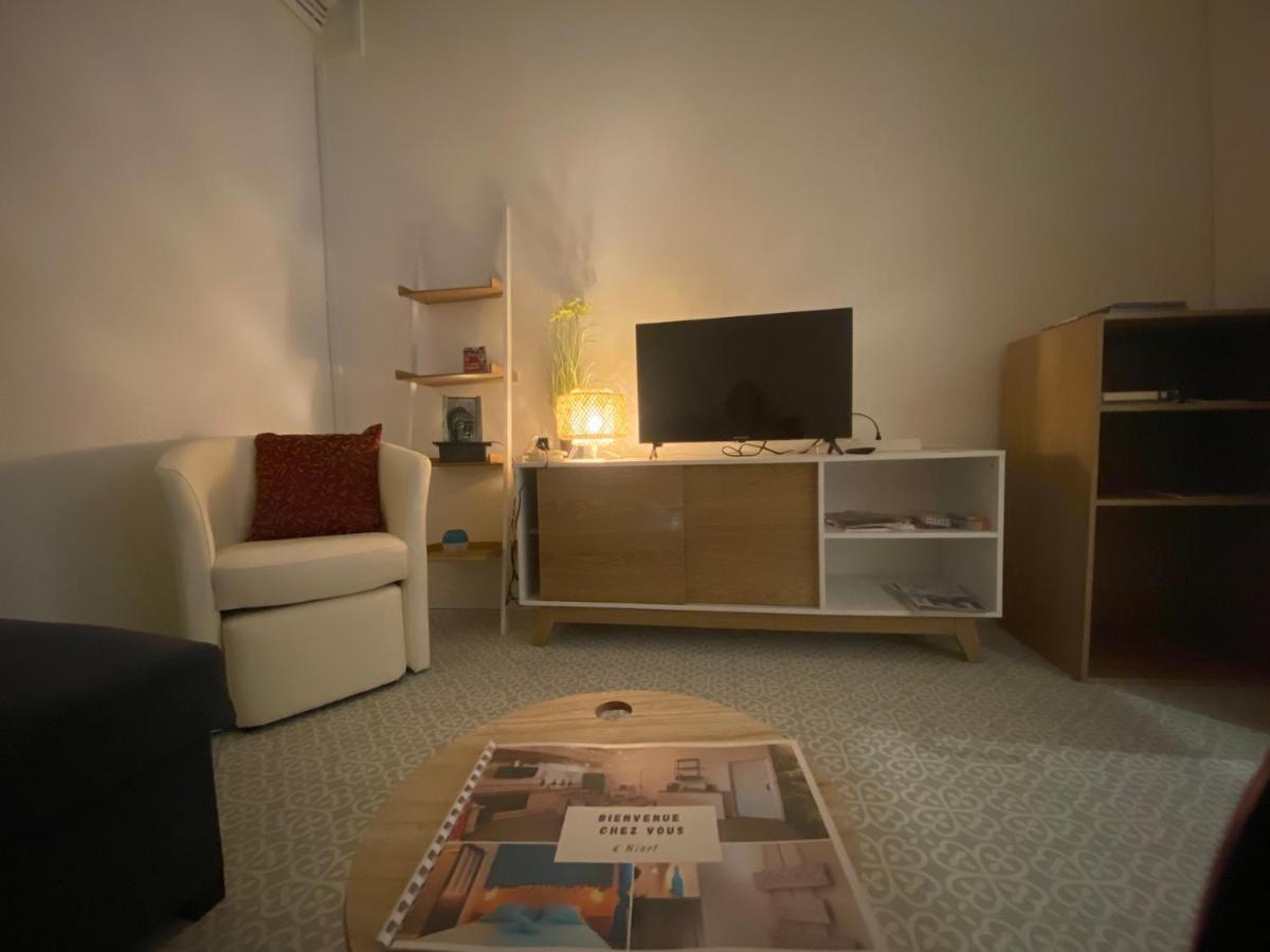 La Maison D'Angelique - Colocation Hoteliere A 150M Gare Tgv- Grande Cuisine Equipee & Salon - Fibre - Netflix นีออร์ ภายนอก รูปภาพ